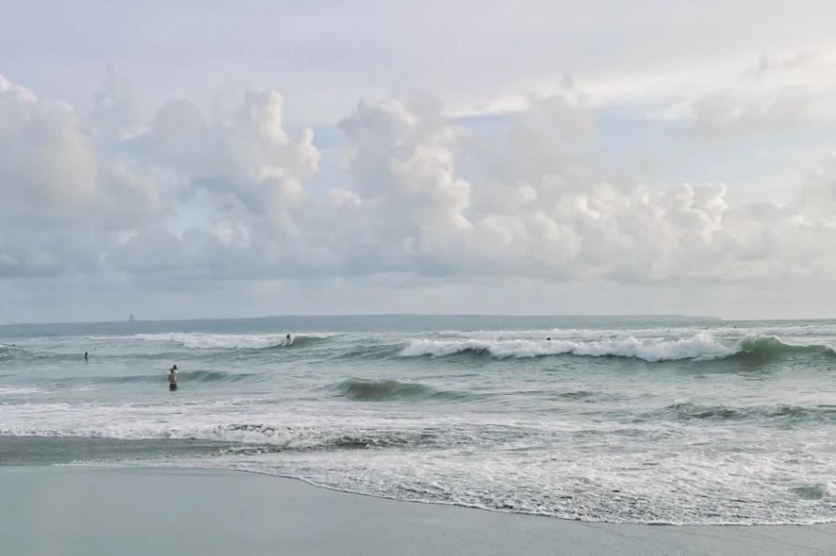 Surfing in Canggu, Bali: The Complete Guide to Waves, Coaching, and Surf Culture